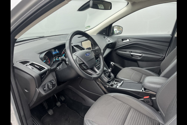 Ford Kuga 1.5 EcoB. Titanium 150PK! TREKHAAK! ALL SEASON!