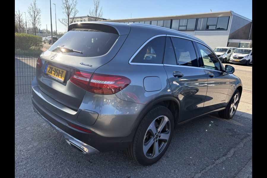 Mercedes-Benz GLC 350e 4Matic Business AMG Panodak trekhaak