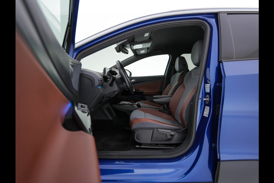 Volkswagen ID.4 First 77 kWh [ 3-Fase-11kW ] {SOH-83%} (INCL-BTW) *LEATHER-MICROFIBRE | FULL-LED | CRUISE | HEATED-COMFORTSEATS | DIGI-COCKPIT | AMBIENTLIGHT | NAVI-FULLMAP | PDC | TOWBAR | PRIVACY-GLASS | CAMERA | 20''ALU*