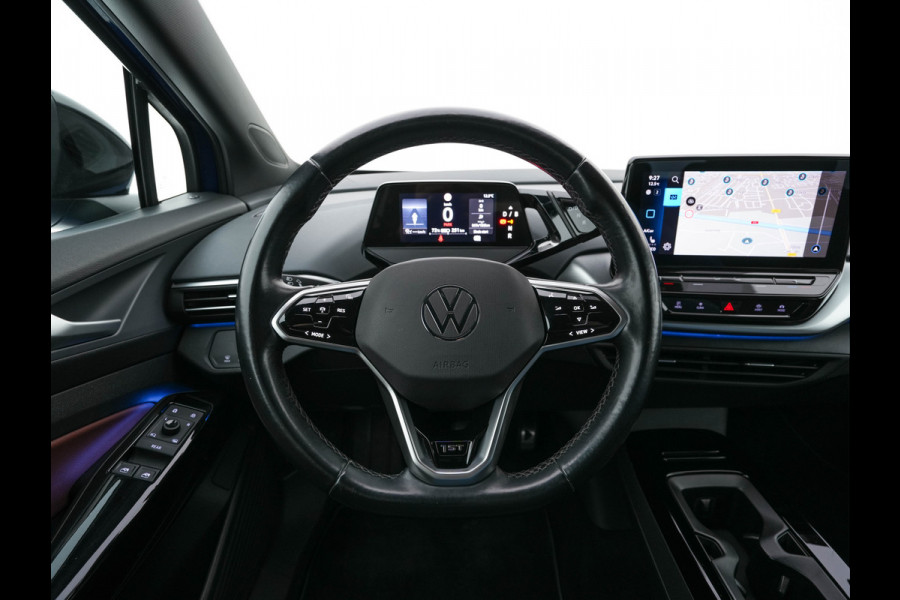 Volkswagen ID.4 First 77 kWh [ 3-Fase-11kW ] {SOH-83%} (INCL-BTW) *LEATHER-MICROFIBRE | FULL-LED | CRUISE | HEATED-COMFORTSEATS | DIGI-COCKPIT | AMBIENTLIGHT | NAVI-FULLMAP | PDC | TOWBAR | PRIVACY-GLASS | CAMERA | 20''ALU*