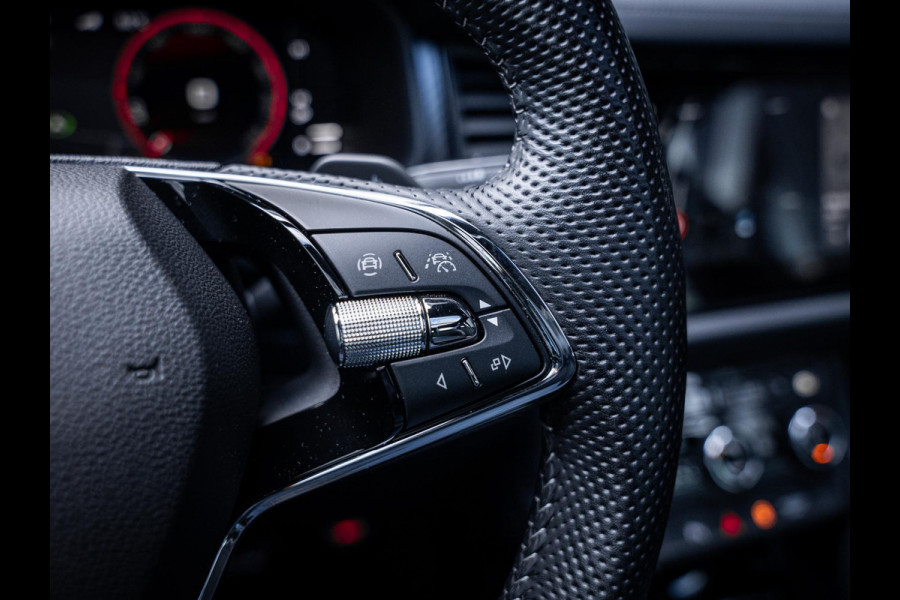 Škoda Kodiaq 1.5 TSI Sportline Business 7p. - NAP l Pano l Trekh. l Leder l Memory