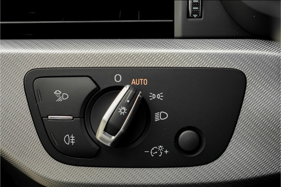 Audi A4 Avant 35 TFSI Sport 2.0 150PK Automaat Virtual Cockpit LED Navi ECC
