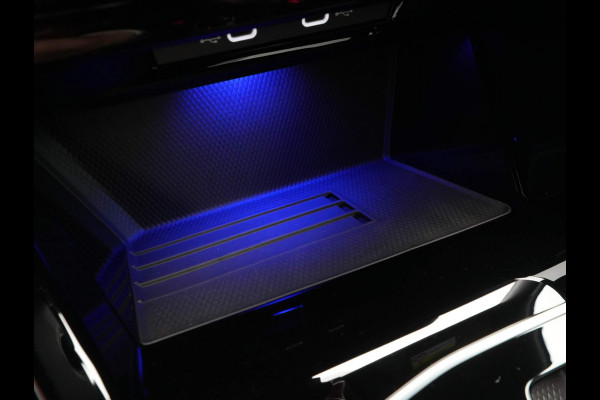 Volkswagen Golf 1.5 eTSI 150pk DSG R-Line Edition Navigatie 360 Camera Acc Stoel/Stuurverwarming Carplay