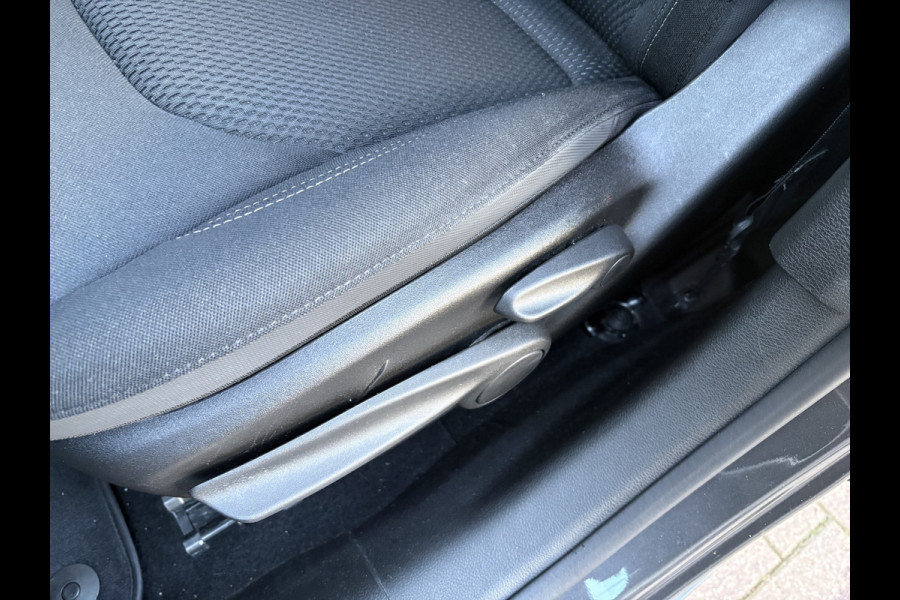 Jeep Renegade 1.3T DDCT 150pk Automaat Limited LED/NAVI/CARPLAY/ADAPT.CRUISE/PDC/TREKHAAK