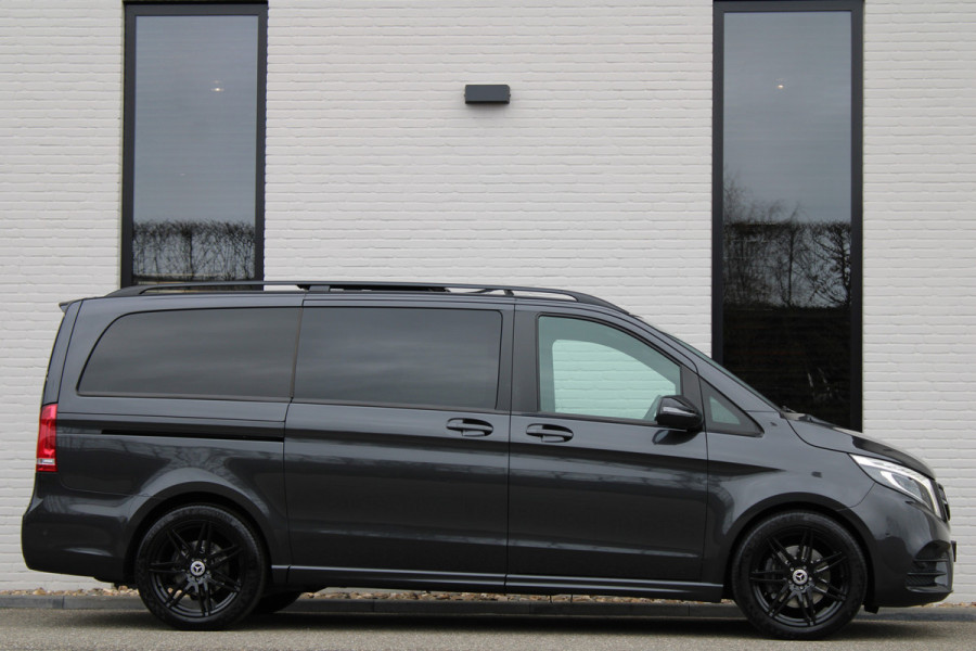 Mercedes-Benz V-Klasse 300d / Lang / AMG / DC / Panorama / 2x Schuifdeur / Apple Carplay / 360 Camera / Leer / Nette Staat.
