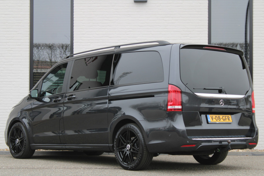 Mercedes-Benz V-Klasse 300d / Lang / AMG / DC / Panorama / 2x Schuifdeur / Apple Carplay / 360 Camera / Leer / Nette Staat.