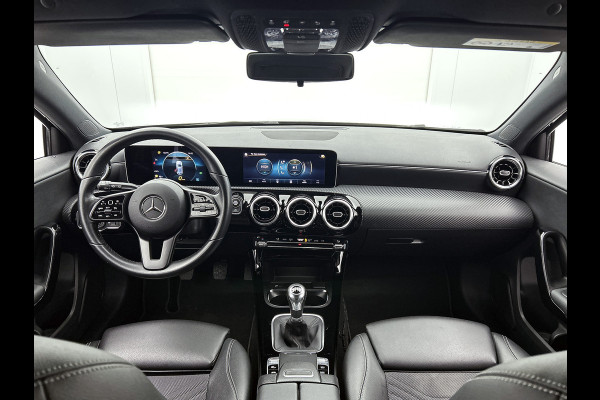 Mercedes-Benz A-Klasse 160 Advantage | Parkeersensoren | Achteruitrijcamera Inclusief 12 Maanden Garantie.