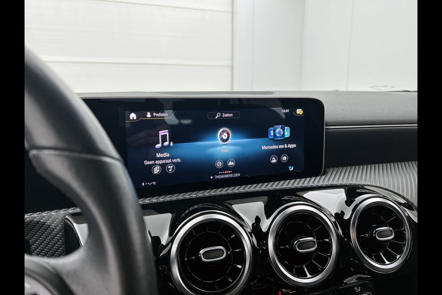 Mercedes-Benz A-Klasse 160 Advantage | Parkeersensoren | Achteruitrijcamera Inclusief 12 Maanden Garantie.