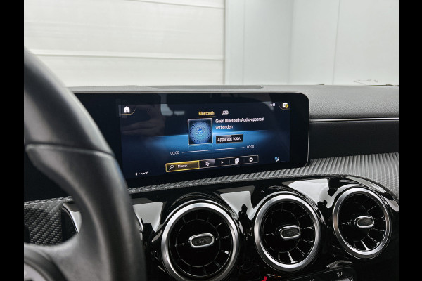 Mercedes-Benz A-Klasse 160 Advantage | Parkeersensoren | Achteruitrijcamera Inclusief 12 Maanden Garantie.