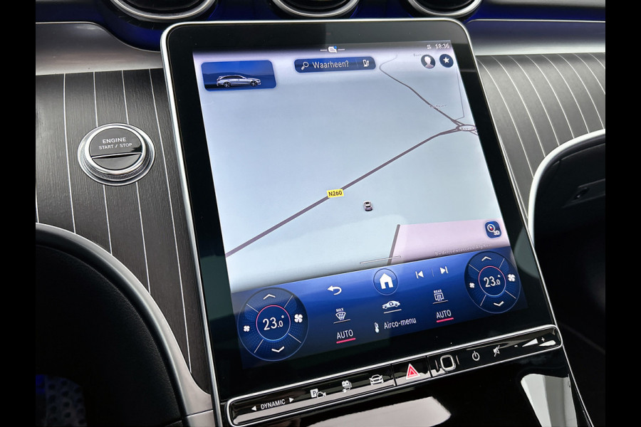 Mercedes-Benz C-Klasse Estate 300 e AMG Plug-In Hybride AMG Line | Night Pakket | Panorama Schuif-Kanteldak | Trekaak | Parkeerpakket met 360°-camera. Inclusief 24 maanden MB Certified garantie voor Europa.