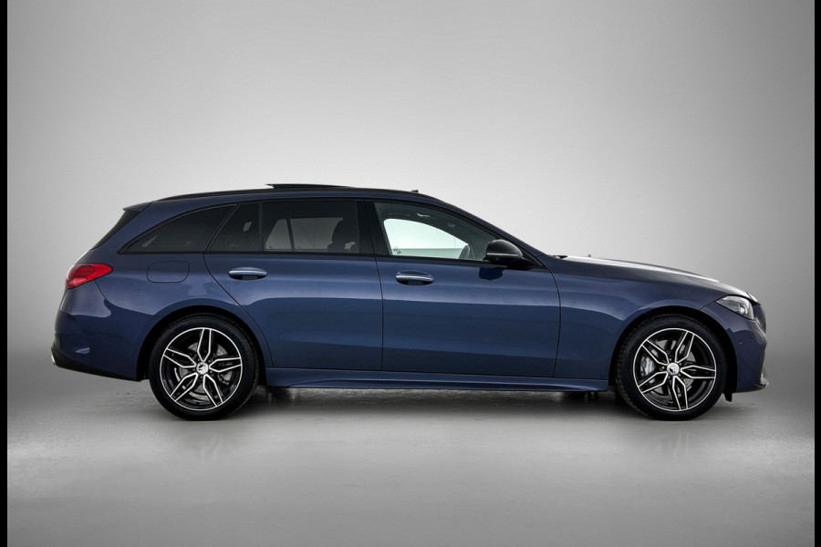 Mercedes-Benz C-Klasse Estate 300 e AMG Plug-In Hybride AMG Line | Night Pakket | Panorama Schuif-Kanteldak | Trekaak | Parkeerpakket met 360°-camera. Inclusief 24 maanden MB Certified garantie voor Europa.