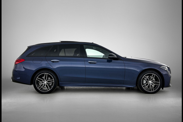 Mercedes-Benz C-Klasse Estate 300 e AMG Plug-In Hybride AMG Line | Night Pakket | Panorama Schuif-Kanteldak | Trekaak | Parkeerpakket met 360°-camera. Inclusief 24 maanden MB Certified garantie voor Europa.
