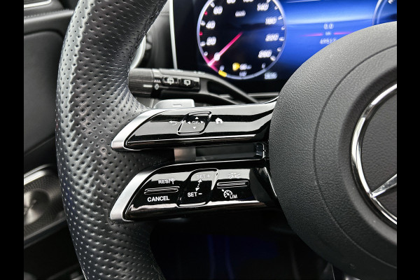 Mercedes-Benz C-Klasse Estate 300 e AMG Plug-In Hybride AMG Line | Night Pakket | Panorama Schuif-Kanteldak | Trekaak | Parkeerpakket met 360°-camera. Inclusief 24 maanden MB Certified garantie voor Europa.