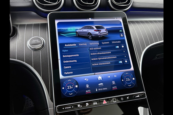 Mercedes-Benz C-Klasse Estate 300 e AMG Plug-In Hybride AMG Line | Night Pakket | Panorama Schuif-Kanteldak | Trekaak | Parkeerpakket met 360°-camera. Inclusief 24 maanden MB Certified garantie voor Europa.