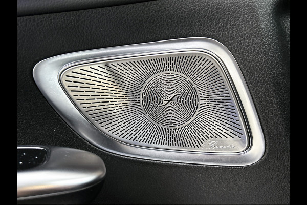 Mercedes-Benz C-Klasse Estate 300 e AMG Plug-In Hybride AMG Line | Night Pakket | Panorama Schuif-Kanteldak | Trekaak | Parkeerpakket met 360°-camera. Inclusief 24 maanden MB Certified garantie voor Europa.