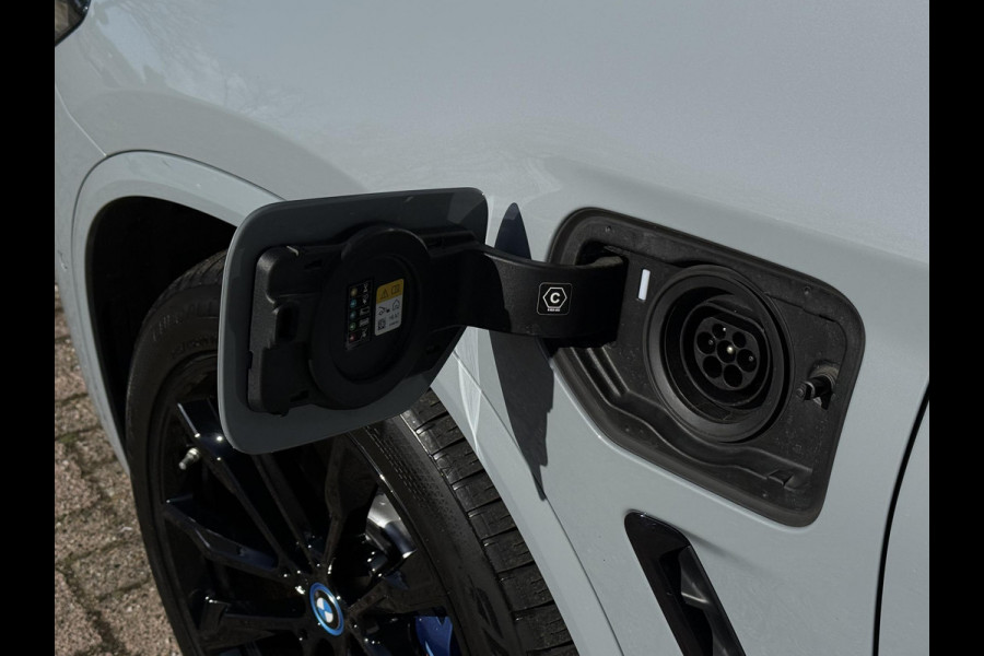 BMW X3 xDrive30e M SPORT | HARMAN KARDON | M STOELEN | SPORT REMMEN | MEMORY STOELEN | ADAPT. CRUISE | PANORAMA |