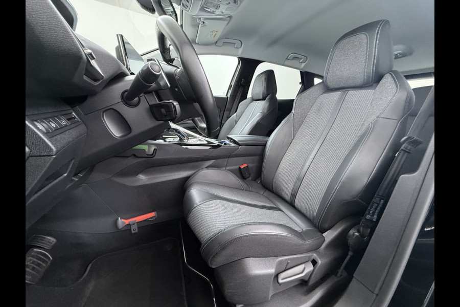 Peugeot 3008 1.2T 131PK AUT. Trekhaak 360°Camera 1/2 Leer 18" Navi Ecc Apple Carplay Android Connected-Apps Cruise Control Pdc Blue Premium Keyless Elek.Achterklep Privacy Glas BordHerkenning Lane Assist Led Lmv 18" Regen-Lichtsensor Bluetooth 1.400KG Trekgewicht Dealeronderhouden, laatste-Beurt-93.400km Origineel Nederlandse Auto 1400kg trekvermogen