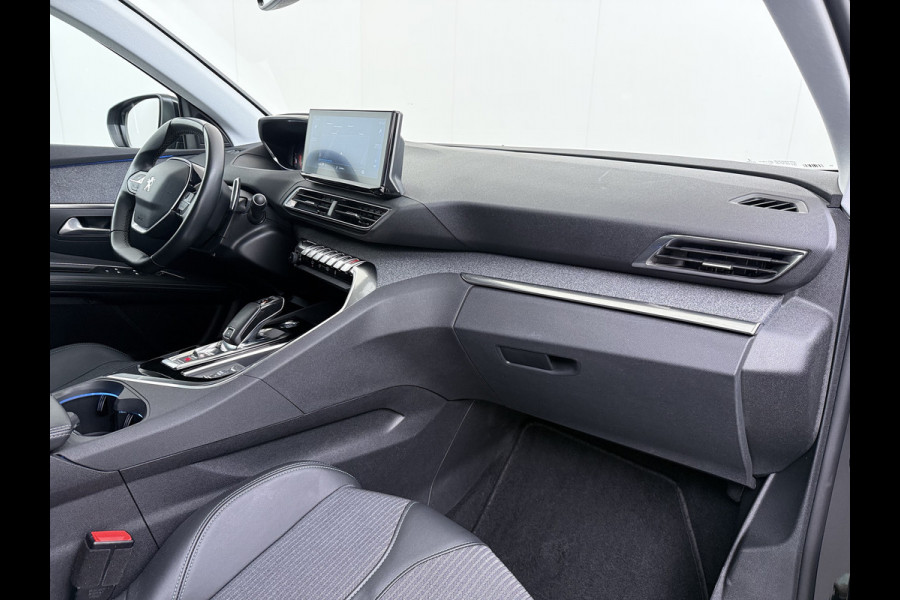 Peugeot 3008 1.2T 131PK AUT. Trekhaak 360°Camera 1/2 Leer 18" Navi Ecc Apple Carplay Android Connected-Apps Cruise Control Pdc Blue Premium Keyless Elek.Achterklep Privacy Glas BordHerkenning Lane Assist Led Lmv 18" Regen-Lichtsensor Bluetooth 1.400KG Trekgewicht Dealeronderhouden, laatste-Beurt-93.400km Origineel Nederlandse Auto 1400kg trekvermogen