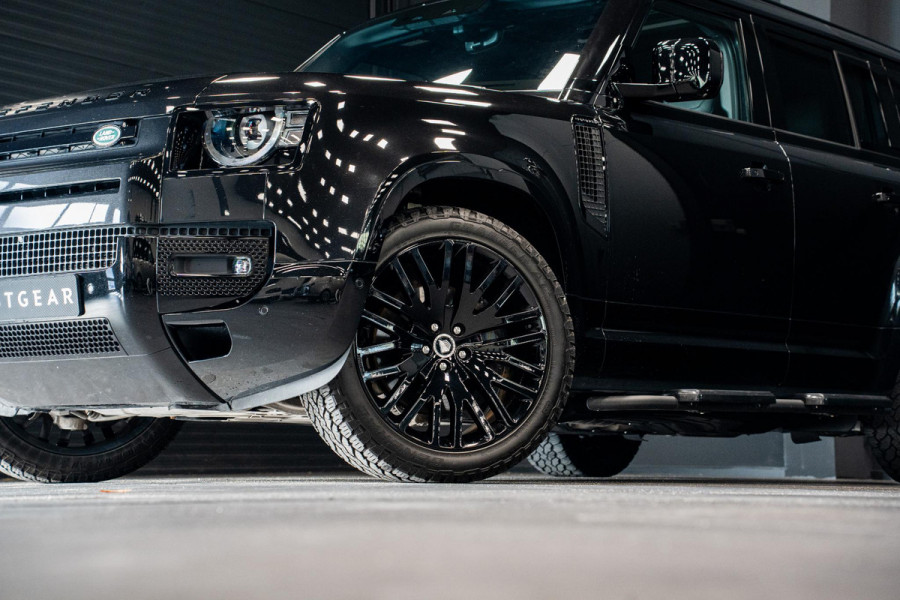 Land Rover Defender 110 2.0 P400e 110 X-Dynamic HSE *Meridian / Panorama / Stoelventilatie / Luchtvering / Head-Up Display /