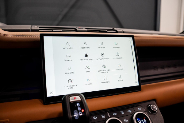 Land Rover Defender 110 2.0 P400e 110 X-Dynamic HSE *Meridian / Panorama / Stoelventilatie / Luchtvering / Head-Up Display /