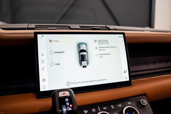 Land Rover Defender 110 2.0 P400e 110 X-Dynamic HSE *Meridian / Panorama / Stoelventilatie / Luchtvering / Head-Up Display /