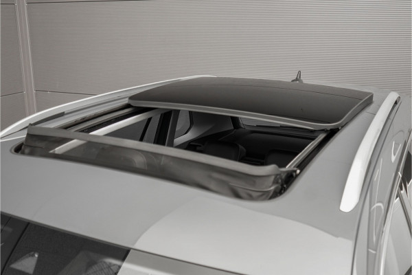 Volkswagen Tiguan 1.4 TSI eHybrid R-Line Business+ Pano ACC Camera