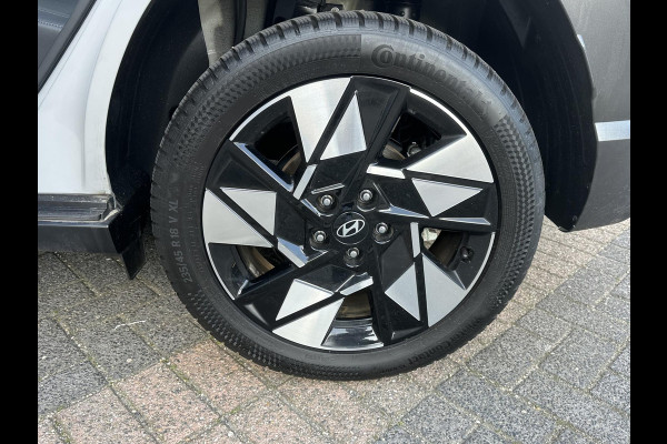 Hyundai Kona 1.6 GDI HEV Premium Sky VAN: 34.900,- VOOR 31.877,- UW LENTEVOORDEEL: 3.023,- | DEALER ONDERHOUDEN | FABR. GARANTIE t/m 06-2031