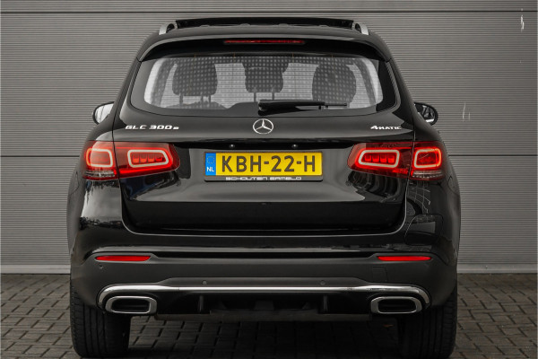 Mercedes-Benz GLC 300e 4M AMG 360° Distronic Plus Pano Elek Trekhaak