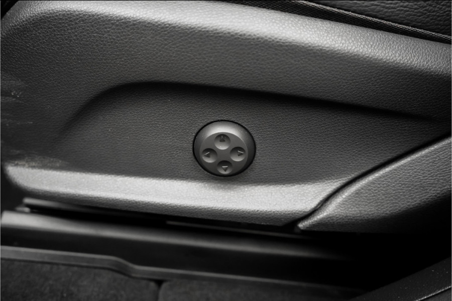 Mercedes-Benz GLC 300e 4M AMG 360° Distronic Plus Pano Elek Trekhaak