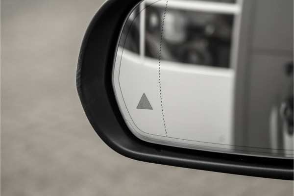 Mercedes-Benz GLC 300e 4M AMG 360° Distronic Plus Pano Elek Trekhaak