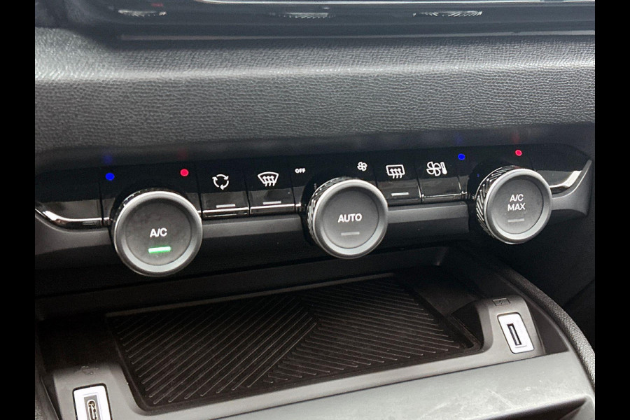 Citroën C4 1.2 Puretech Shine PANO | HEAD-UP | CAMERA