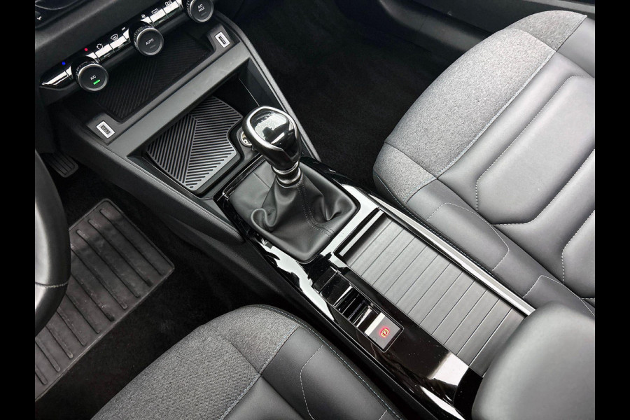 Citroën C4 1.2 Puretech Shine PANO | HEAD-UP | CAMERA