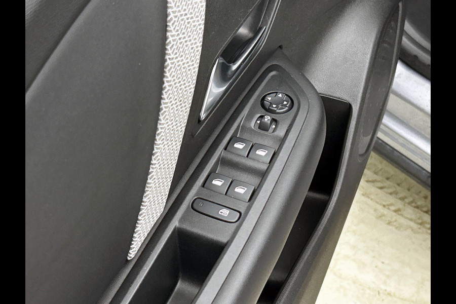 Citroën C4 1.2 Puretech Shine PANO | HEAD-UP | CAMERA