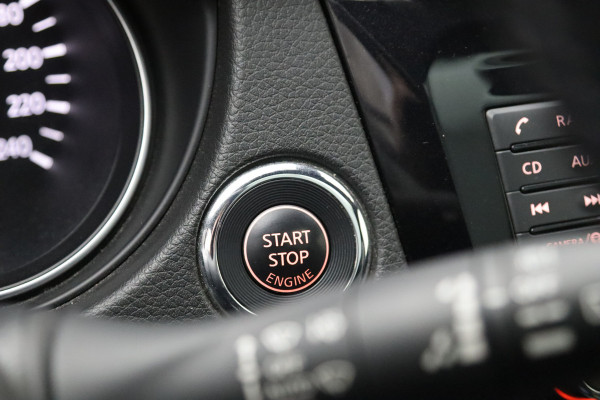 Nissan QASHQAI 1.2 Tekna + 115 PK Automaat, Trekhaak, Leder, Panoramadak, Memory, BOSE