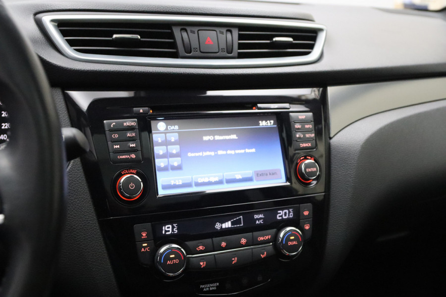 Nissan QASHQAI 1.2 Tekna + 115 PK Automaat, Trekhaak, Leder, Panoramadak, Memory, BOSE