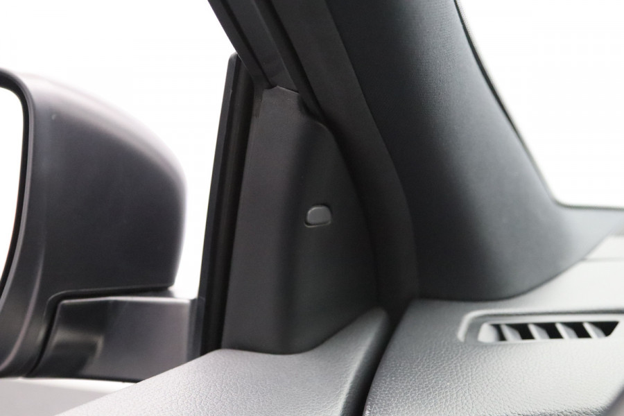 Nissan QASHQAI 1.2 Tekna + 115 PK Automaat, Trekhaak, Leder, Panoramadak, Memory, BOSE