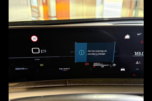 Peugeot 5008 1.2 Hybrid 145 Allure camera stoel/stuurverwarming 1 jaar Bovag Garantie