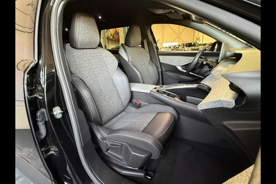 Peugeot 5008 1.2 Hybrid 145 Allure camera stoel/stuurverwarming 1 jaar Bovag Garantie