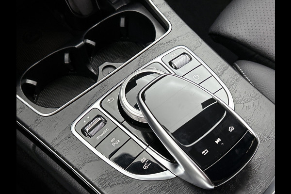 Mercedes-Benz C-Klasse Estate 300 e Premium Plus Pack Panamericana Grille | Trekhaak | lederlook Artico | Stoelverwarming | Navigatie 24 maanden Certified