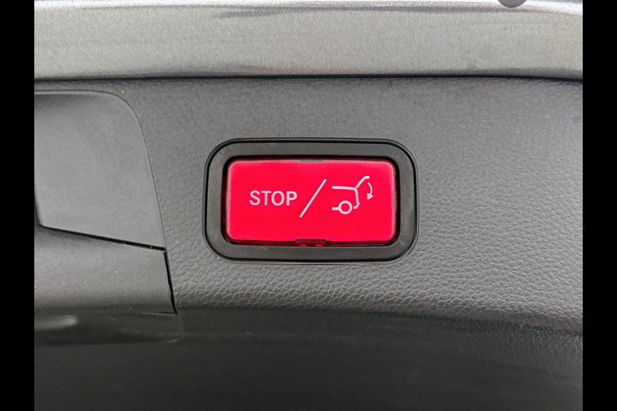 Mercedes-Benz C-Klasse Estate 300 e Premium Plus Pack Panamericana Grille | Trekhaak | lederlook Artico | Stoelverwarming | Navigatie 24 maanden Certified