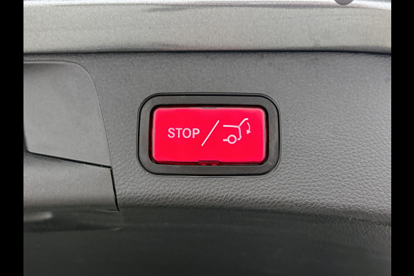 Mercedes-Benz C-Klasse Estate 300 e Premium Plus Pack Panamericana Grille | Trekhaak | lederlook Artico | Stoelverwarming | Navigatie 24 maanden Certified