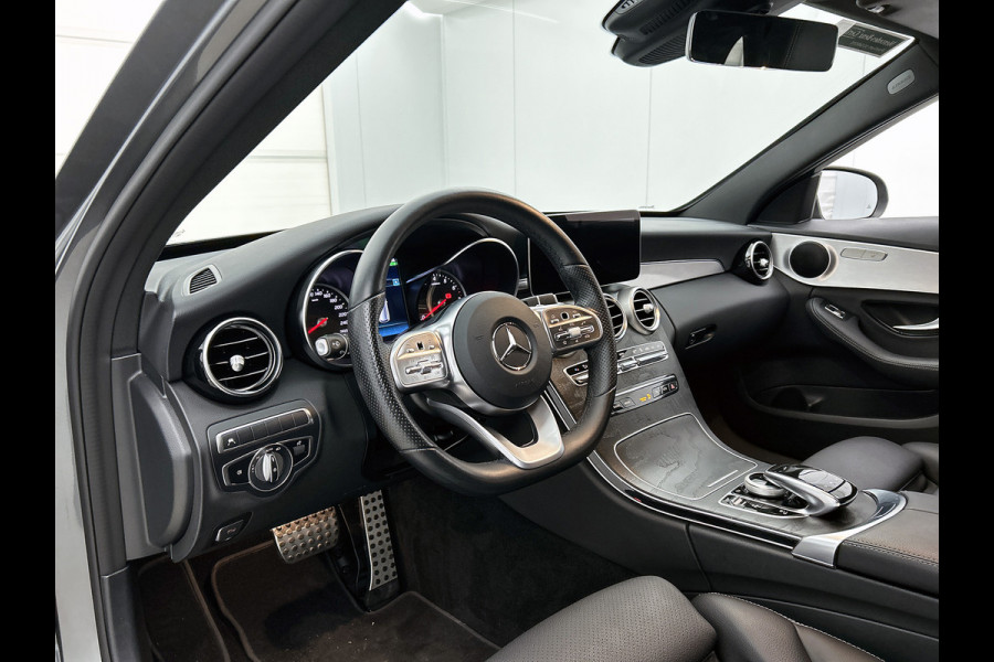 Mercedes-Benz C-Klasse Estate 300 e Premium Plus Pack Panamericana Grille | Trekhaak | lederlook Artico | Stoelverwarming | Navigatie 24 maanden Certified