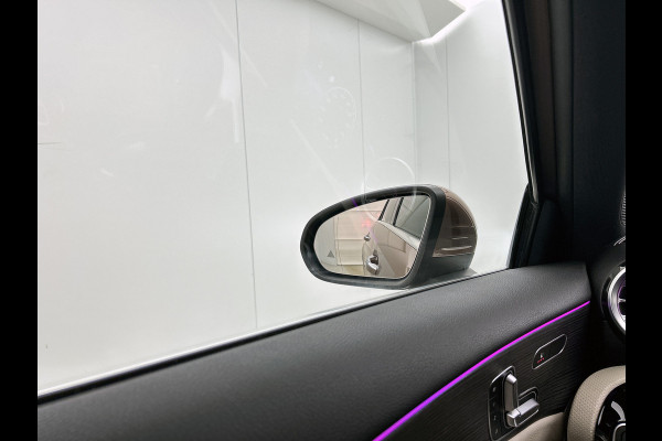 Mercedes-Benz A-Klasse 250 e Luxury Line Panorama Schuif-Kanteldak | Sfeerverlichting | Achteruitrijcamera | Stoelverwarming. Achteruitrij camera | Panorama dak | Memory pakket