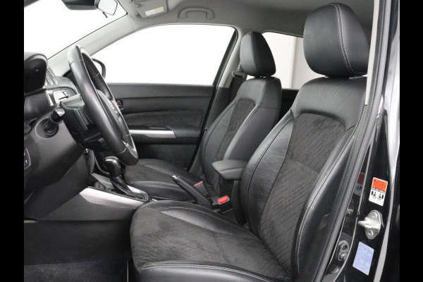 Suzuki Vitara 1.5 Hybrid Style | Trekhaak | Stoelverwarming | Adaptive cruise | Camera | Carplay | Leder/Alcantara | Full LED | Keyless | Navigatie | Climate control | Parkeerhulp