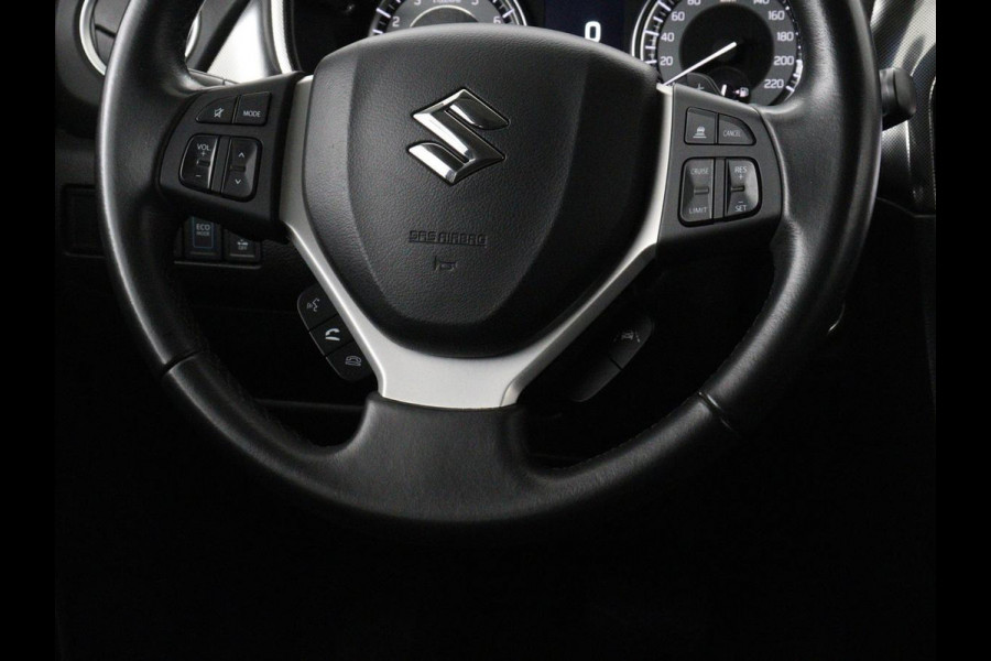 Suzuki Vitara 1.5 Hybrid Style | Trekhaak | Stoelverwarming | Adaptive cruise | Camera | Carplay | Leder/Alcantara | Full LED | Keyless | Navigatie | Climate control | Parkeerhulp