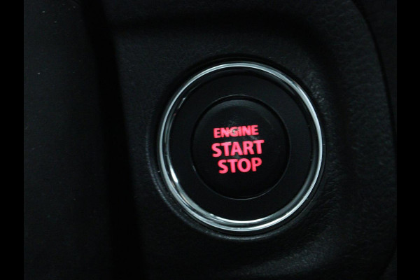 Suzuki Vitara 1.5 Hybrid Style | Trekhaak | Stoelverwarming | Adaptive cruise | Camera | Carplay | Leder/Alcantara | Full LED | Keyless | Navigatie | Climate control | Parkeerhulp
