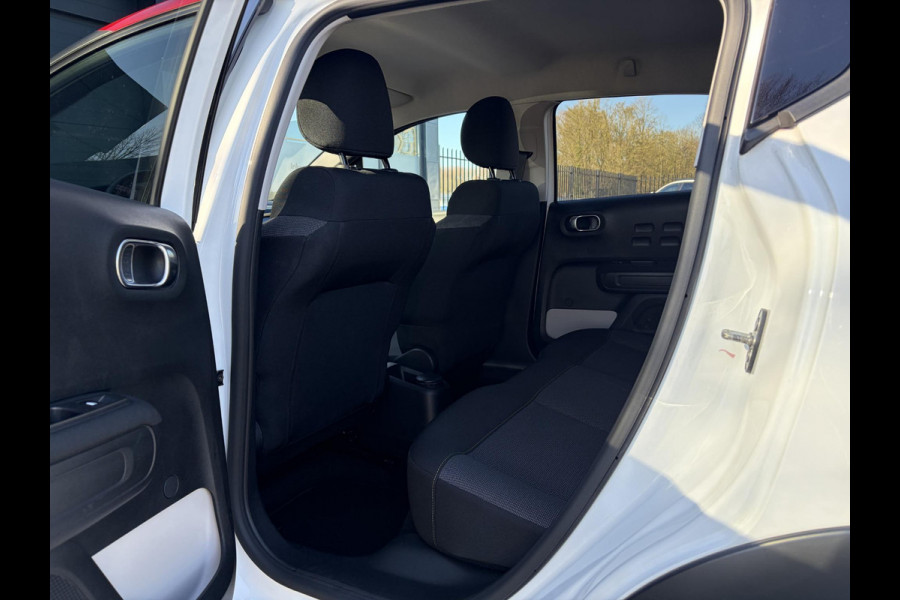 Citroën C3 1.2 PureTech S&S Shine 1e Eigenaar,Dealer Onderhouden,Navi,Camera,Pdc,Rijstrooksensor,110pk,Clima,Cruise,Lm velgen,D-riem vv in 2024,N.A.P,Apk tot 04-2027