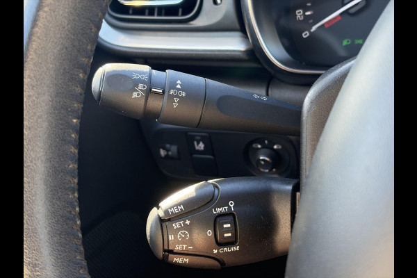 Citroën C3 1.2 PureTech S&S Shine 1e Eigenaar,Dealer Onderhouden,Navi,Camera,Pdc,Rijstrooksensor,110pk,Clima,Cruise,Lm velgen,D-riem vv in 2024,N.A.P,Apk tot 04-2027