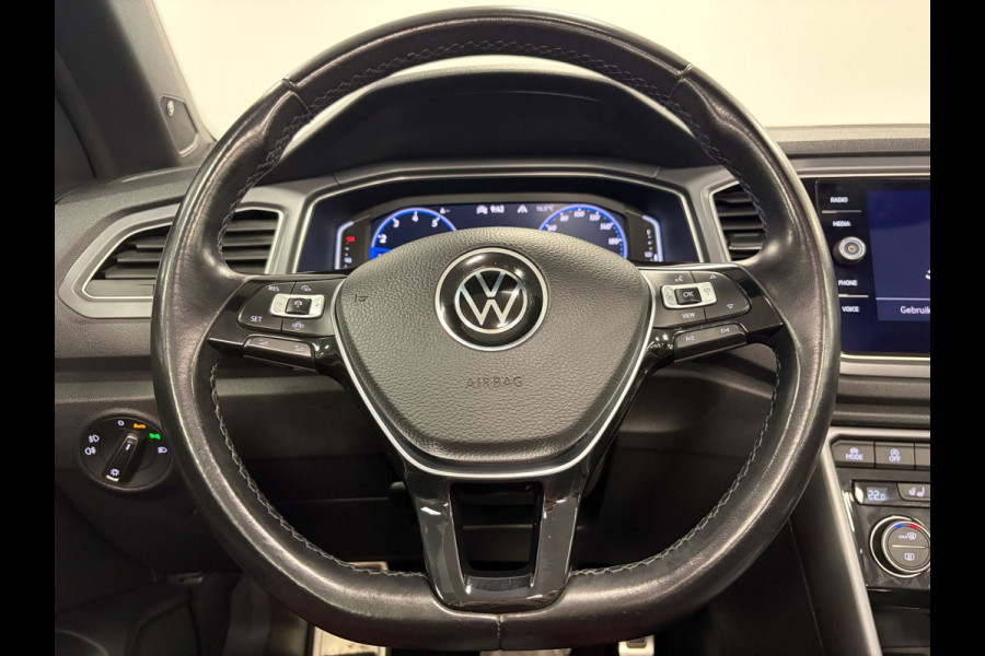 Volkswagen T-Roc Cabrio 1.5 TSI R-Line*Winterpakket*Apple/ Anroid*PDC*LED*Navi*Camera*