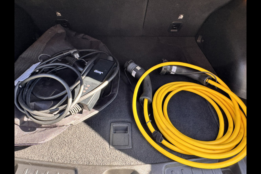Jeep Compass 4xe 240 Plug-in Hybrid Electric Trailhawk | Camera | Leder | Apple Carplay/Android Auto | Navigatie | Cruise control
